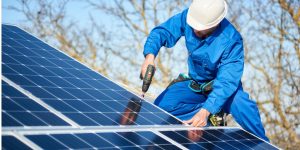 Installation Maintenance Panneaux Solaires Photovoltaïques à Saint-Malo